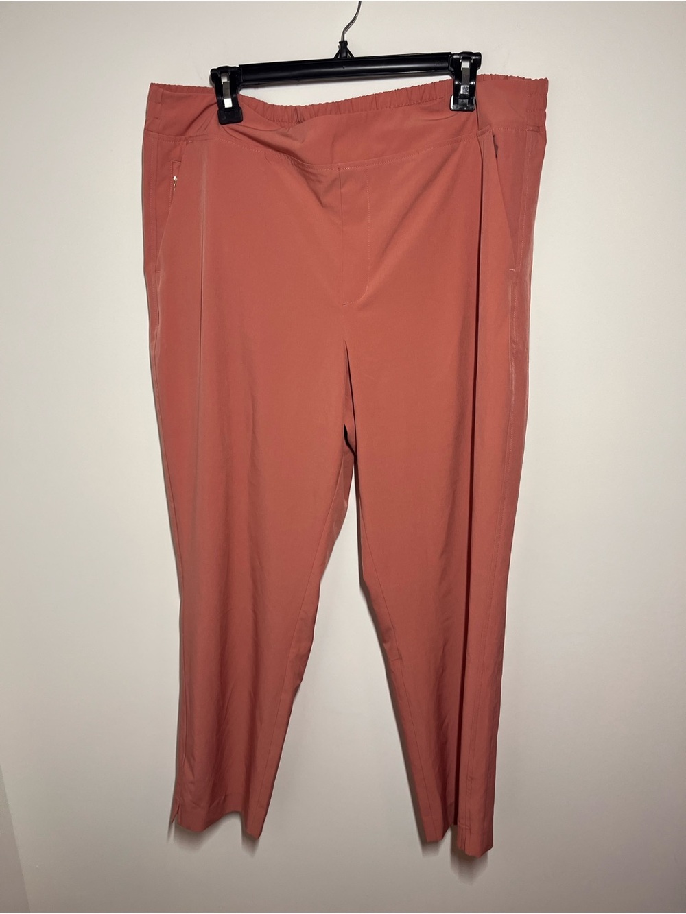 Limitless by The Limited Straight-Leg Pull-On Travel Pants in Rusty Terracotta